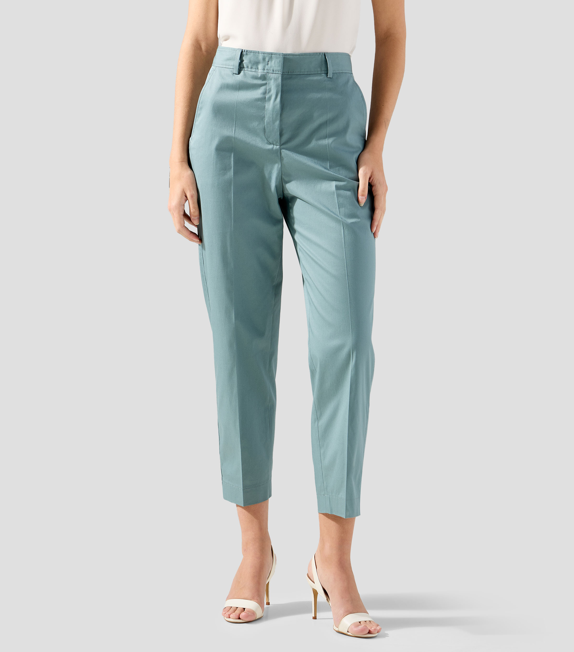 Pantalón tobillero regular fit de algodón elástico Mujer